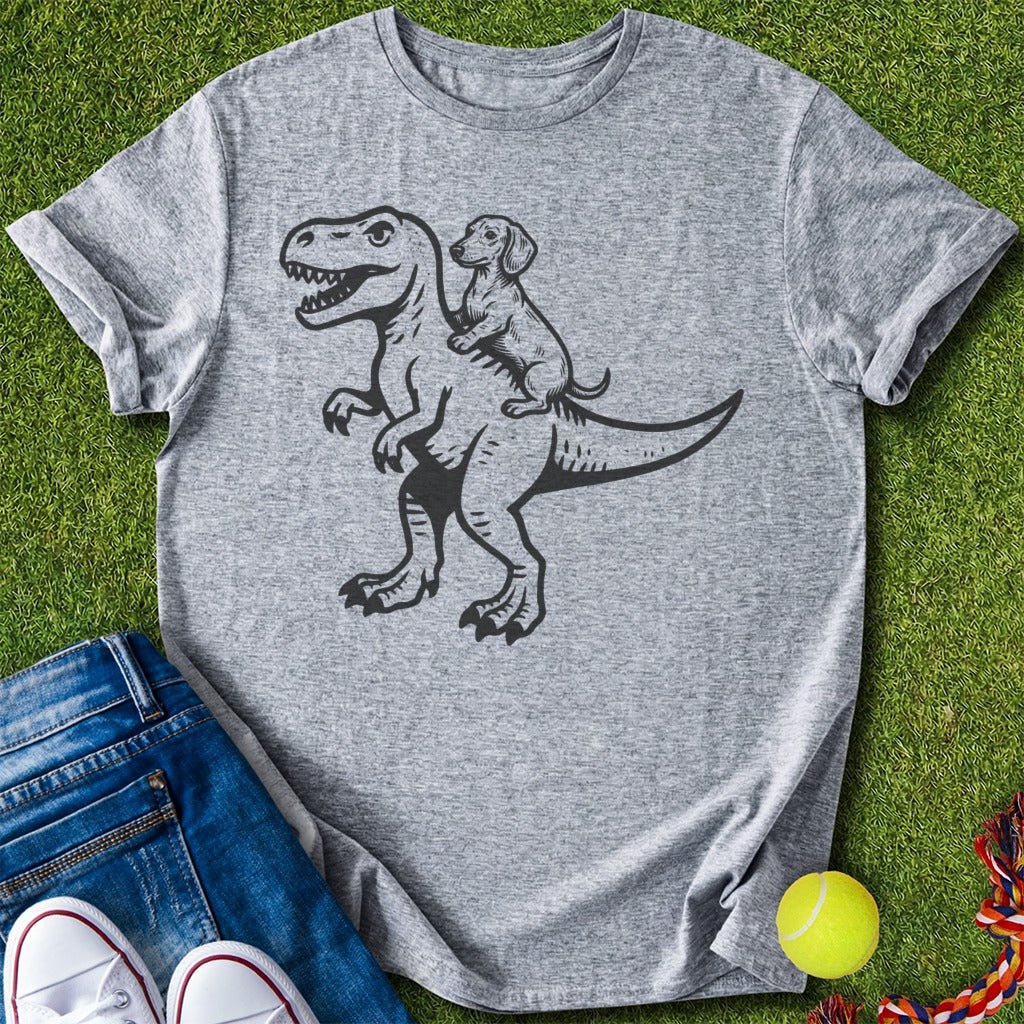 Doxie riding dino T-Shirt - T-Shirt - Heartfur